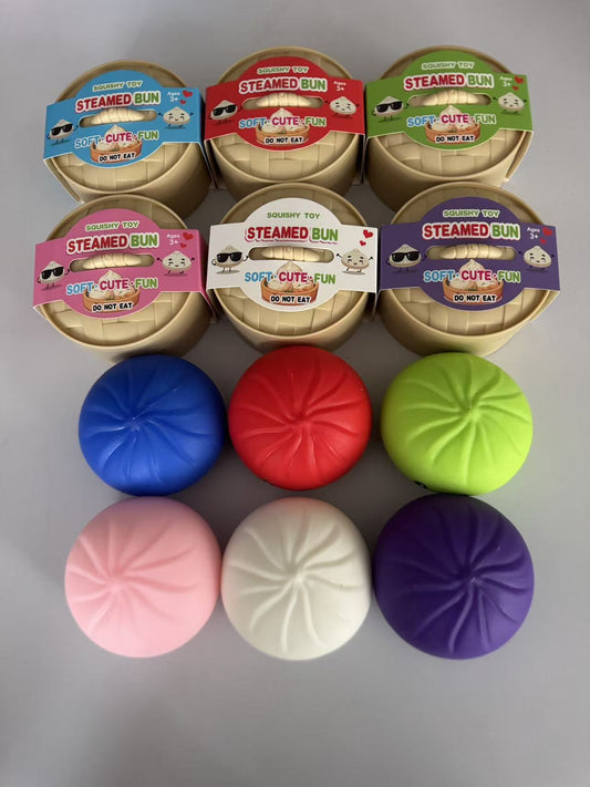 Stress-relieving toys, realistic steamed buns, squeezeable toys, creative and funny balls, prank and stress-relieving gifts