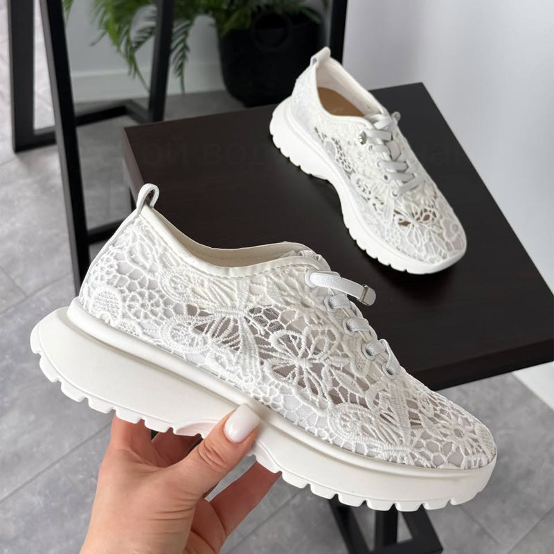 Lace Breathable Lace-Up Soft Sneakers