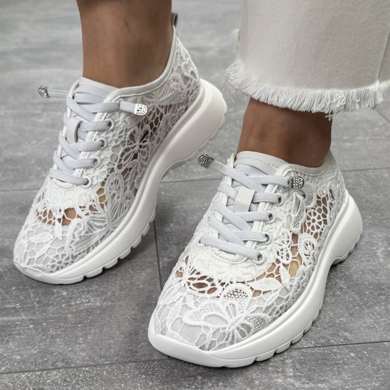Lace Breathable Lace-Up Soft Sneakers